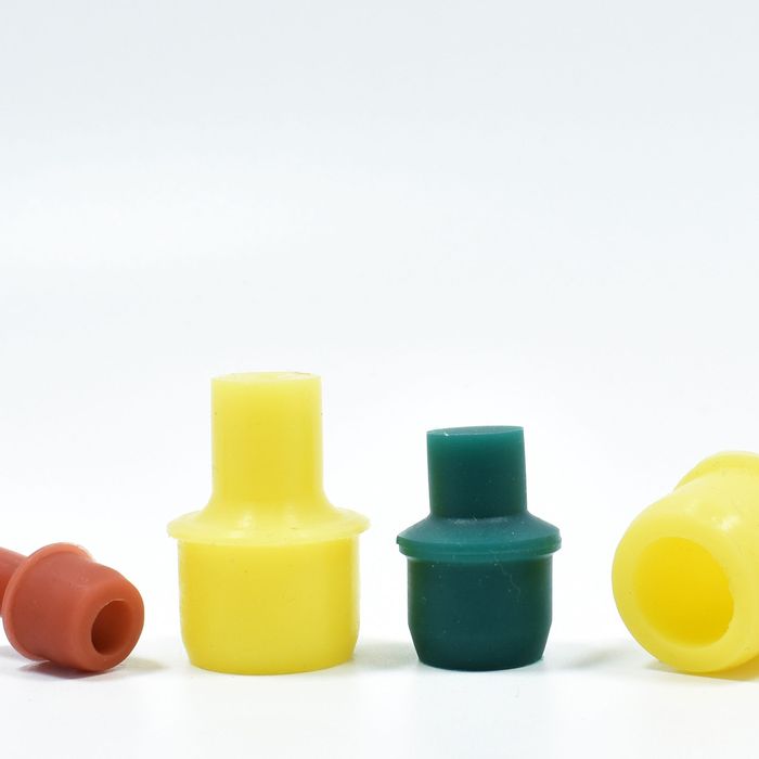 Stopfen - BTM0724-L | Farbe: gelb | OD: 20,6 | OL: 28,5 | Material: Silikon | M22